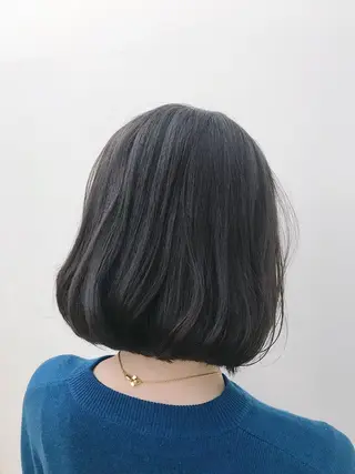 ショート カラー ブリーチカラー/ 岩破瑞希のヘアスタイル