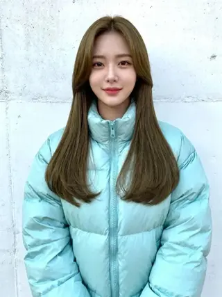 ロング カラー 韓国レイヤーカット 🫧大阪梅田レイヤーのヘアスタイル