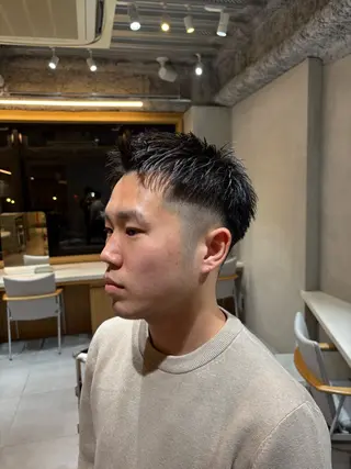 ショート メンズ 白髪ぼかし/北浜 奥野 仁礼のヘアスタイル