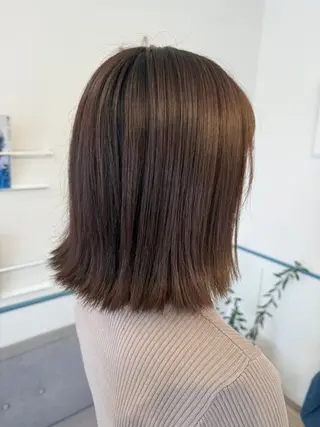 ミディアム カラー 柴原 杏梨のヘアスタイル