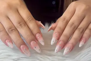ネイル nail salon oneness🎀のネイルデザイン