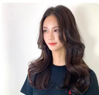 ロング 白髪染め 解決‼️のヘアスタイル