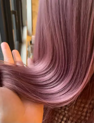 ロング ‘elua STYLE LABのヘアスタイル