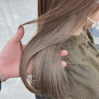 セミロング 透明感♡グレージュ ♡ミルクティー♡のヘアスタイル