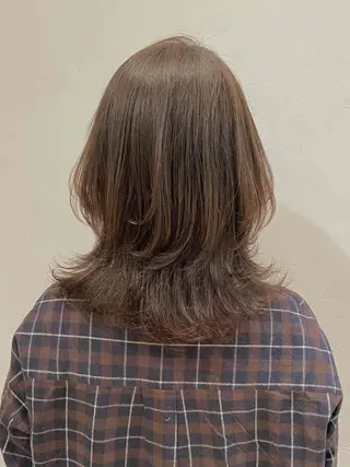 カラー ミディアム 前田 裕介のヘアスタイル