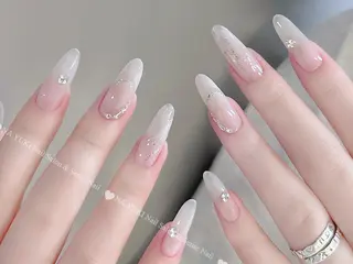 ネイル Luna ✨のネイルデザイン