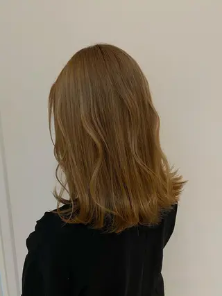 セミロング カラー 美髪・透明感カラー 西川仁弥のヘアスタイル