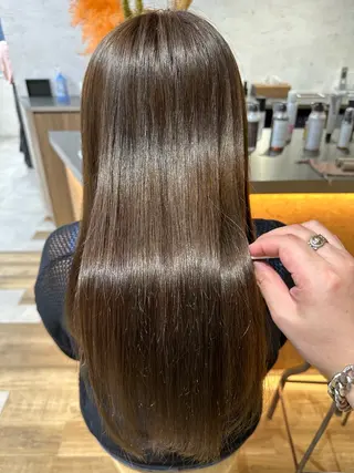 ロング 熊崎 樹のヘアスタイル