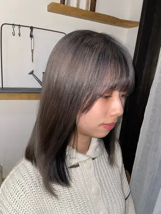 ミディアム ブリーチ🌟レイヤー 縮毛矯正/青木華音のヘアスタイル