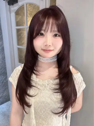 ロング カラー 岩永 ひなのヘアスタイル