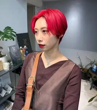 ショート カラー ハイトーンカラー が絶対可愛い✨泰聖✨のヘアスタイル