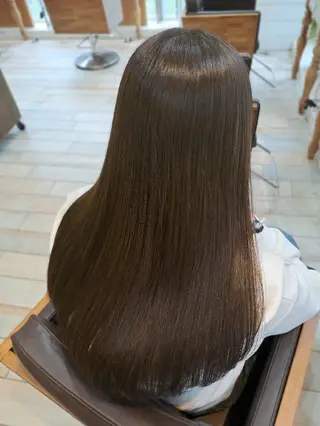 ロング カラー MIYU/透明感 渋谷/ベージュカラーのヘアスタイル