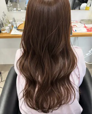 ロング カラー Sakura / ETOILE+のヘアスタイル
