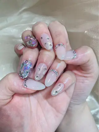 ネイル Queens みなみのネイルデザイン
