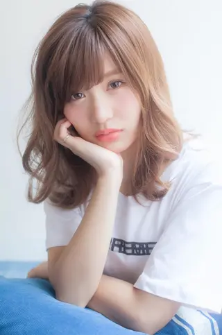 セミロング バレイヤージュ 藤沢 髪質改善 竹内ケンゴのヘアスタイル