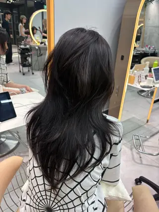 ロング Yuta✂︎ 韓国レイヤー🪽のヘアスタイル