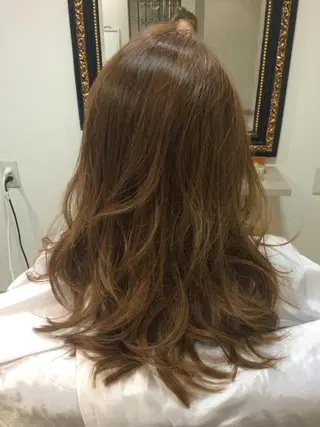 ミディアム セミロング カラー ヘアアレンジ 韓国♡ハイライト ♡YURIのヘアスタイル