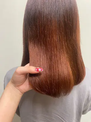 ミディアム ミディアムレイヤー/ 艶カラーNorikaのヘアスタイル