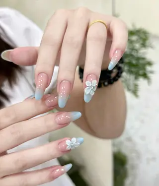 ネイル Dione Nail きよみのネイルデザイン