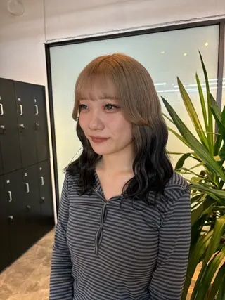 セミロング 🧋ミルクティーカラ ー🧋特化小林拓登のヘアスタイル