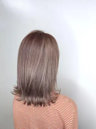 ミディアム カラー 伊藤 舜斗のヘアスタイル