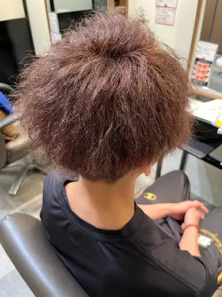 カラー メンズ 🔥坂本 リョウ🔥のヘアスタイル