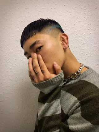 ショート カラー メンズ 狩野 孝太郎のヘアスタイル