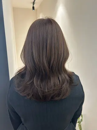 ロング カラー hubhair レイヤー/透明感のヘアスタイル