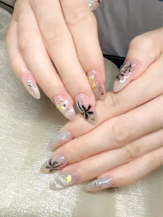 ネイル LUKA NAILのネイルデザイン