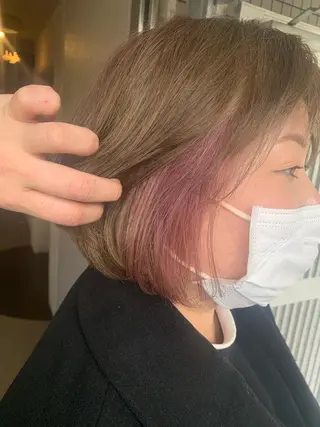 ショート カラー 角戸 りおのヘアスタイル