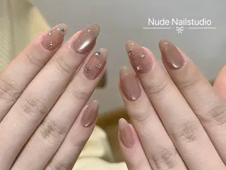ネイル ヌドネイルスタジオ もものネイルデザイン