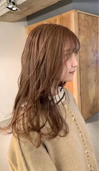 ロング カラー 河本 伶のヘアスタイル