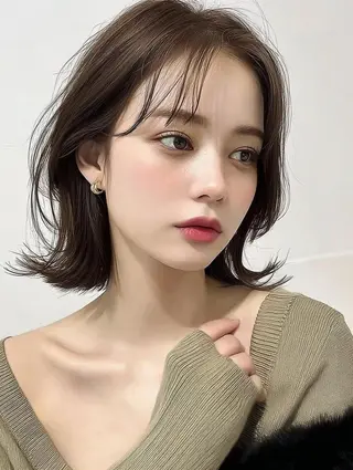 ミディアム 青木 りおのヘアスタイル