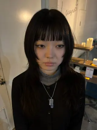 セミロング カラー 🌐NATSUMI 🌐【寒色カラー】のヘアスタイル