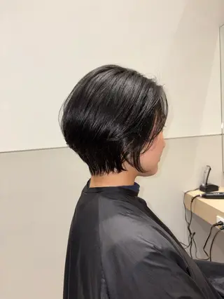 ショート カラー 吉武 茂暉のヘアスタイル