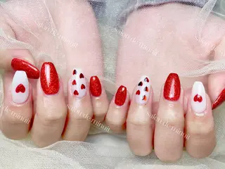 ネイル 🦋 Queenieのネイルデザイン