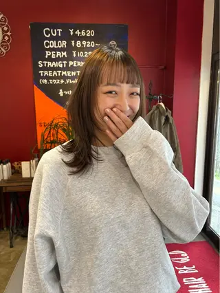 ミディアム ORe'S HAIR BE　GLaDまなみのヘアスタイル