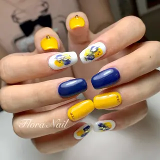 ネイル Flora Nail 【フローラ ネイル】のネイルデザイン