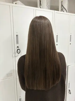 ロング カラー GRANDEUR やまだかなのヘアスタイル