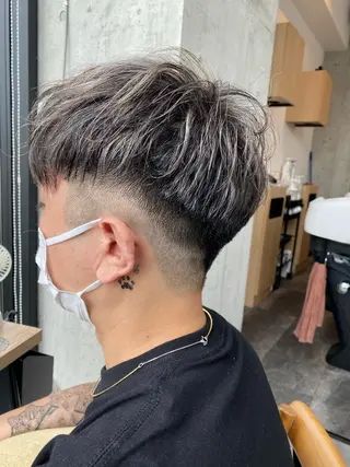 ショート カラー メンズ 似合う髪型見つけます AYAKAのヘアスタイル