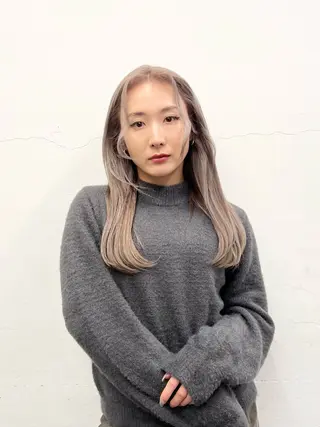 ミディアム カラー HARU//原宿🤍 リピート率NO.1のヘアスタイル