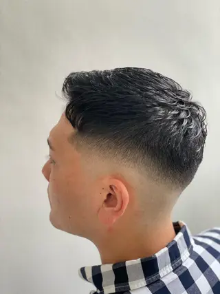 ショート メンズ 大久保 竣太のヘアスタイル