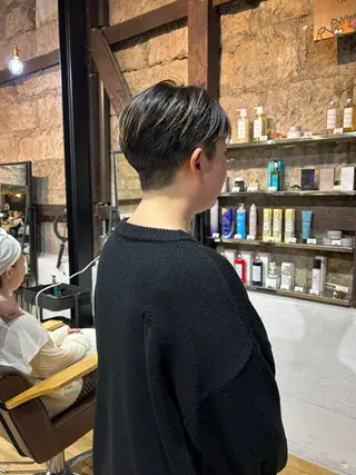ショート 曽山 乙羽のヘアスタイル
