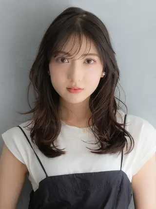 セミロング カラー アース 新越谷店💇‍♀️のヘアスタイル