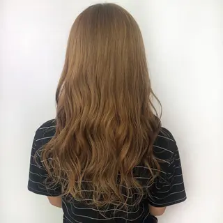 ロング カラー 小顔レイヤー/ ベージュ🤍Rieのヘアスタイル