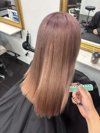 セミロング カラー . noaのヘアスタイル