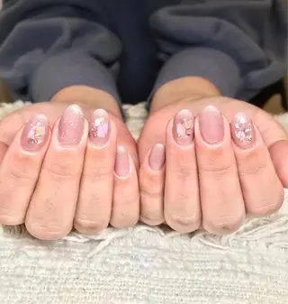 ミディアム カラー パーマ ヘアアレンジ ネイル マツエク・マツパ el. by Aoのネイルデザイン