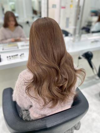 カラー 韓国ガーリー🩶🎀 ブリーチあり/なしのヘアスタイル