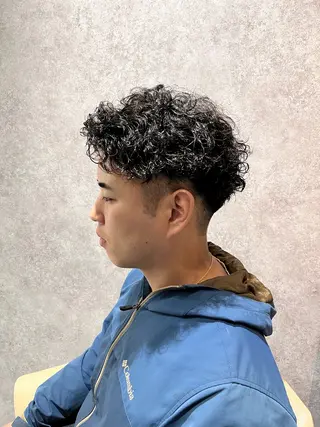 パーマ メンズ 白崎 隆人のヘアスタイル