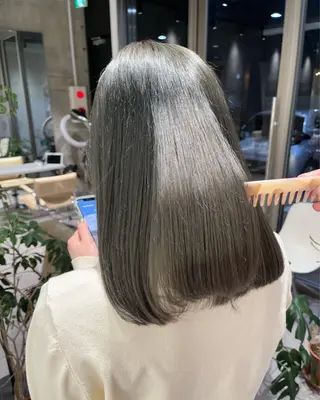 セミロング mina🪐立川駅/ 無料ショートカットのヘアスタイル